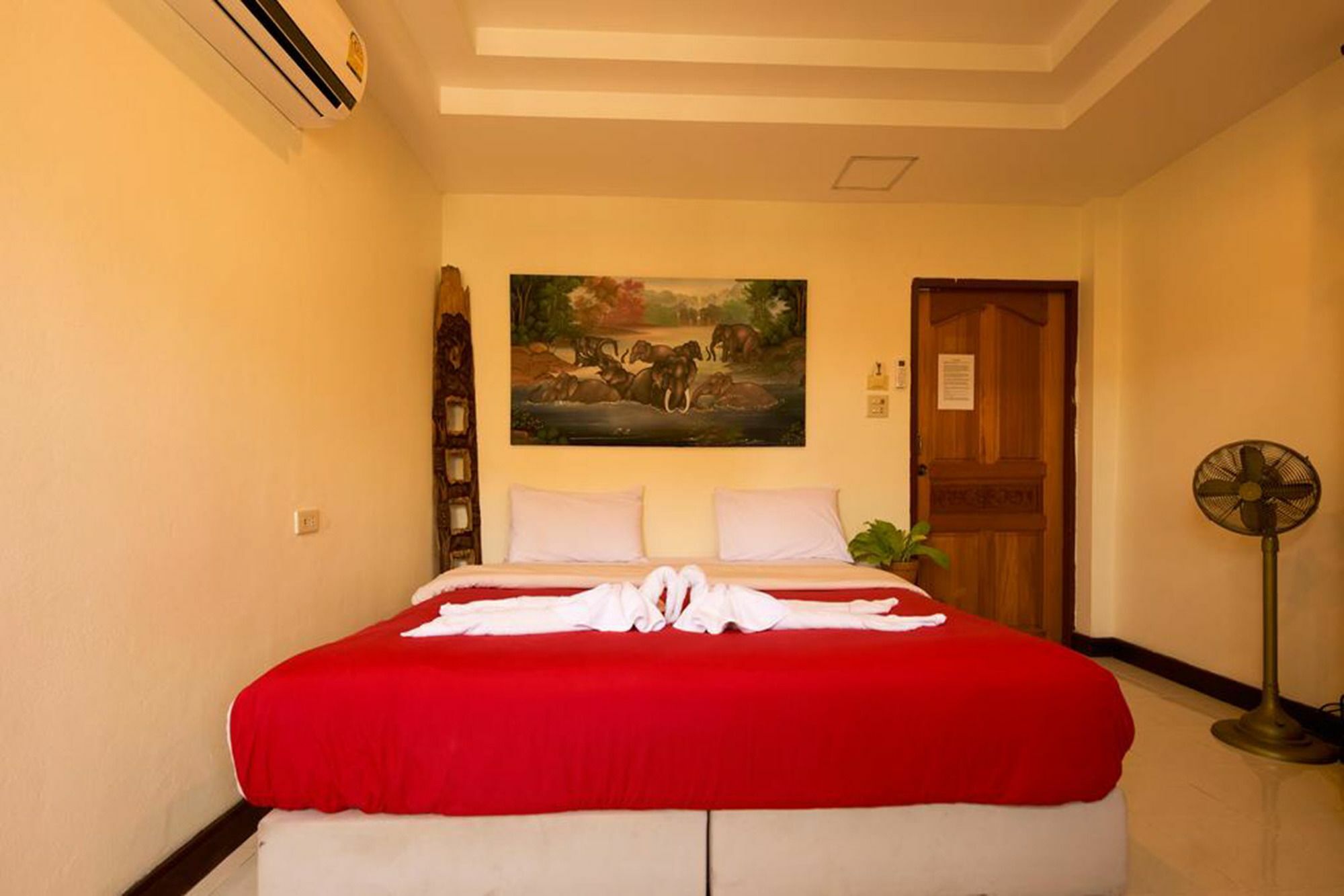 Hotel The Family Tree House HHQ Zewnętrze zdjęcie